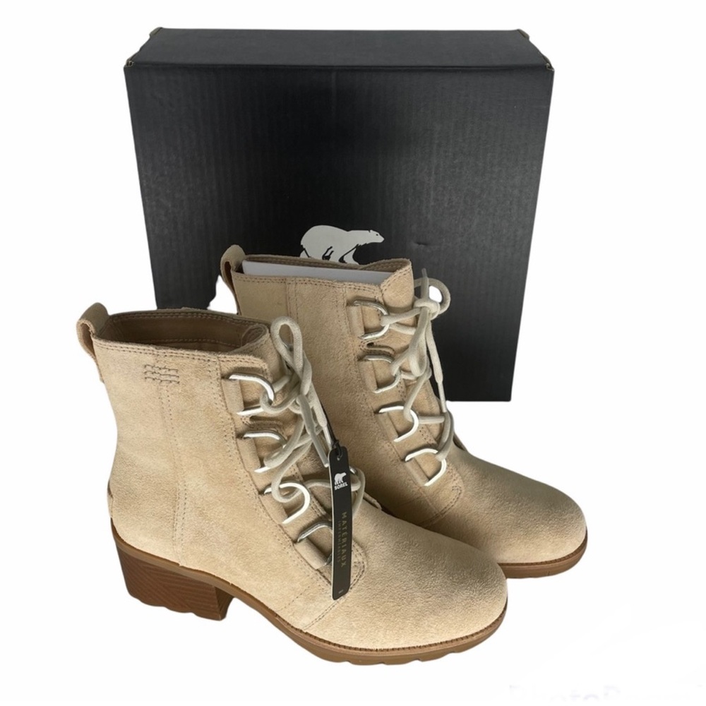 NIB Sorel Cate Lace Up Boots